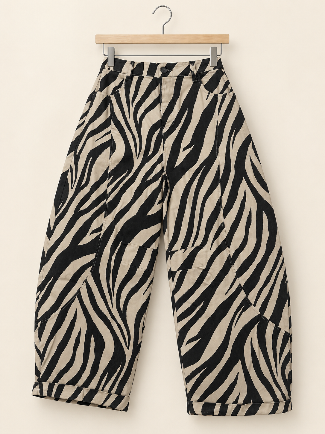 Barrel zebra pants